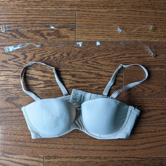 Strapless Bra - Picture 2 of 10
